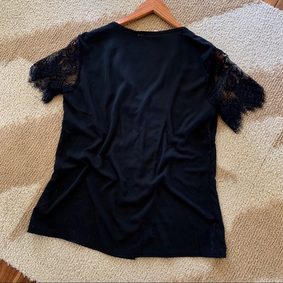 Boutique Black Lace Sleeve Scalloped  Blouse - Picture 5 of 7
